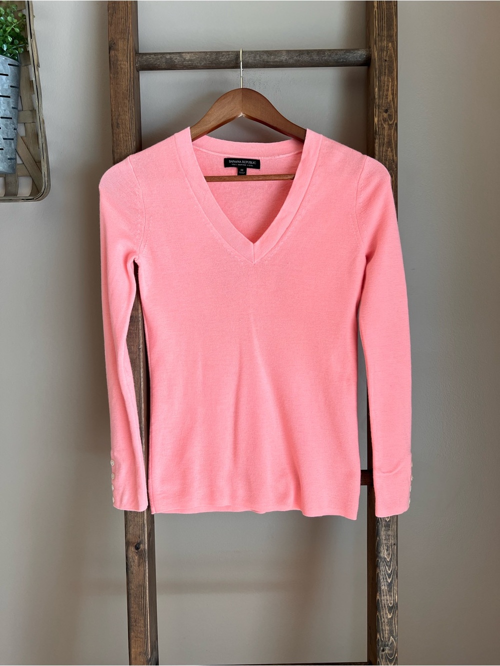 Banana Republic Pink V-Neck Marino Wool Sweater